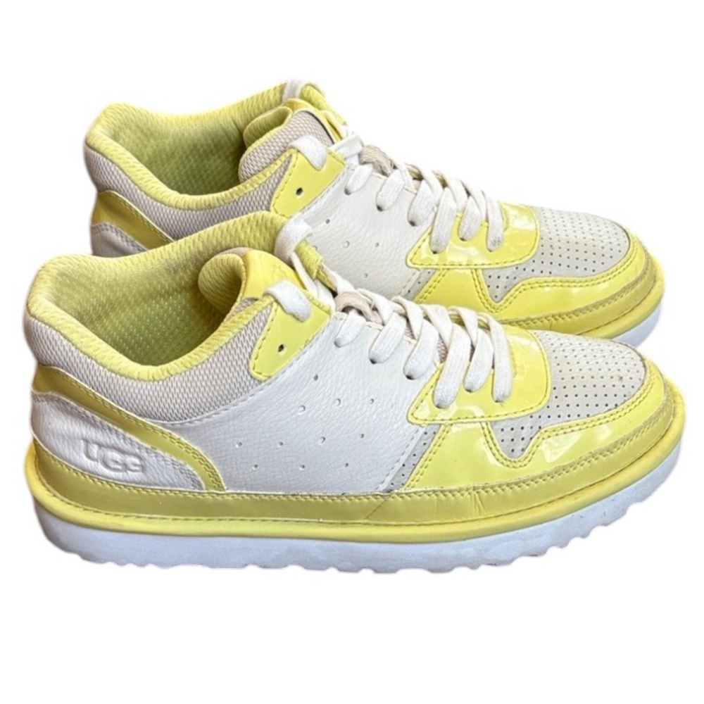 UGG Highland Trainer Sneakers Women’s 8 Yellow Comfort Shoes